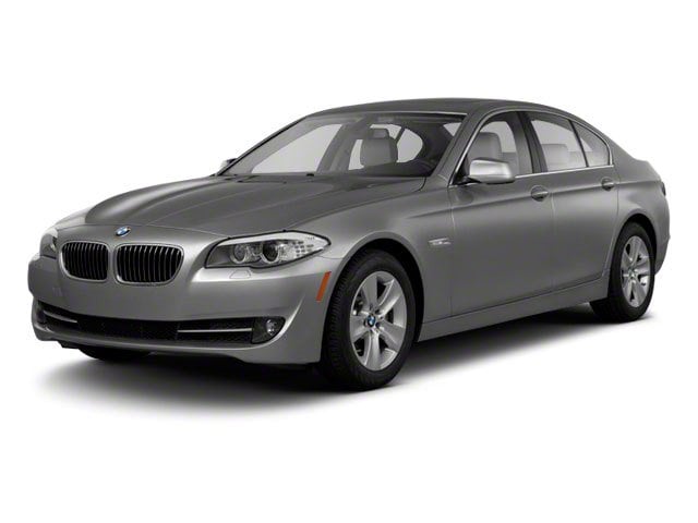 2013 BMW 5 Series 550i's photo
