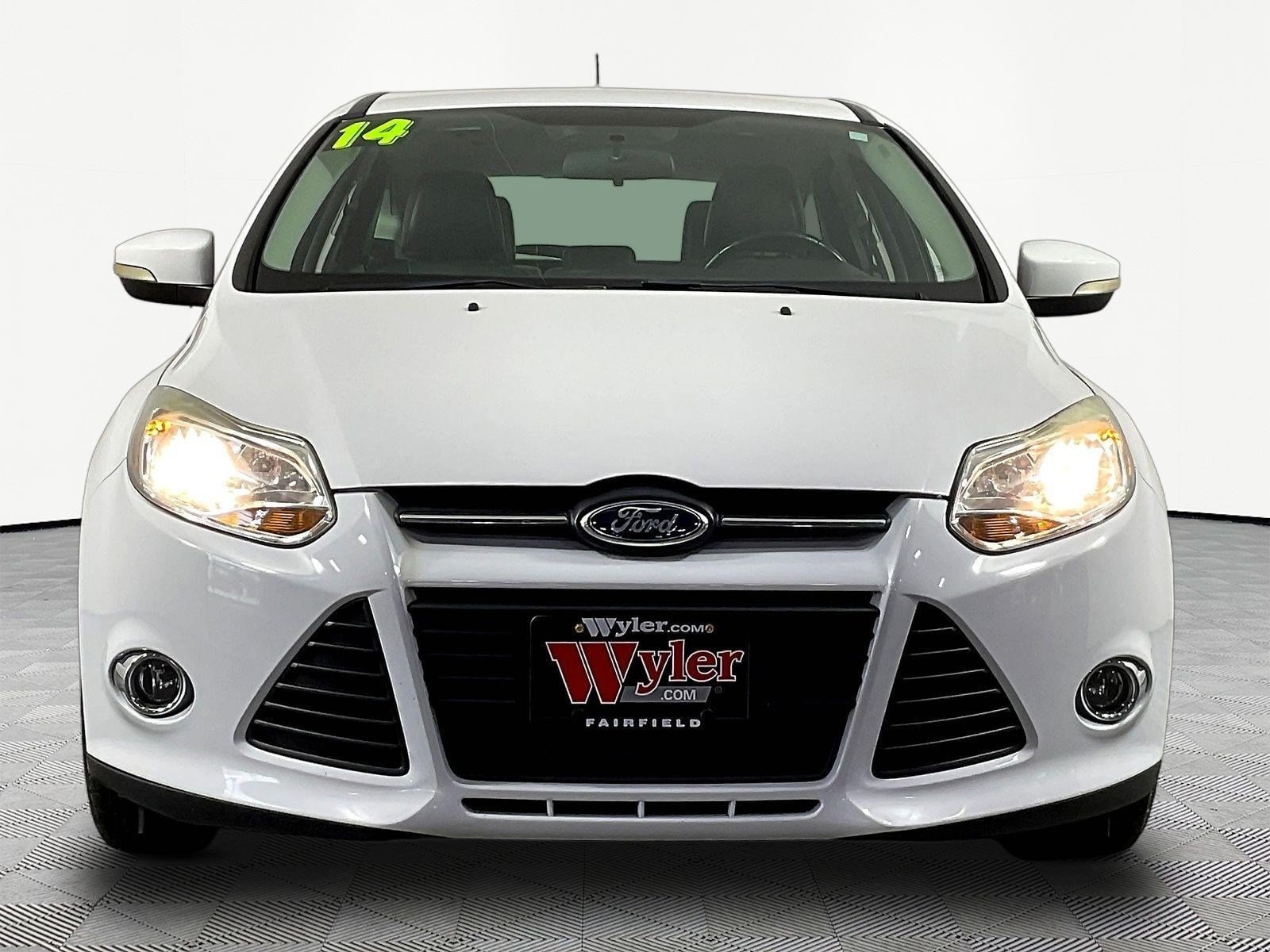 Used 2014 Ford Focus SE with VIN 1FADP3K27EL292948 for sale in Fairfield, OH
