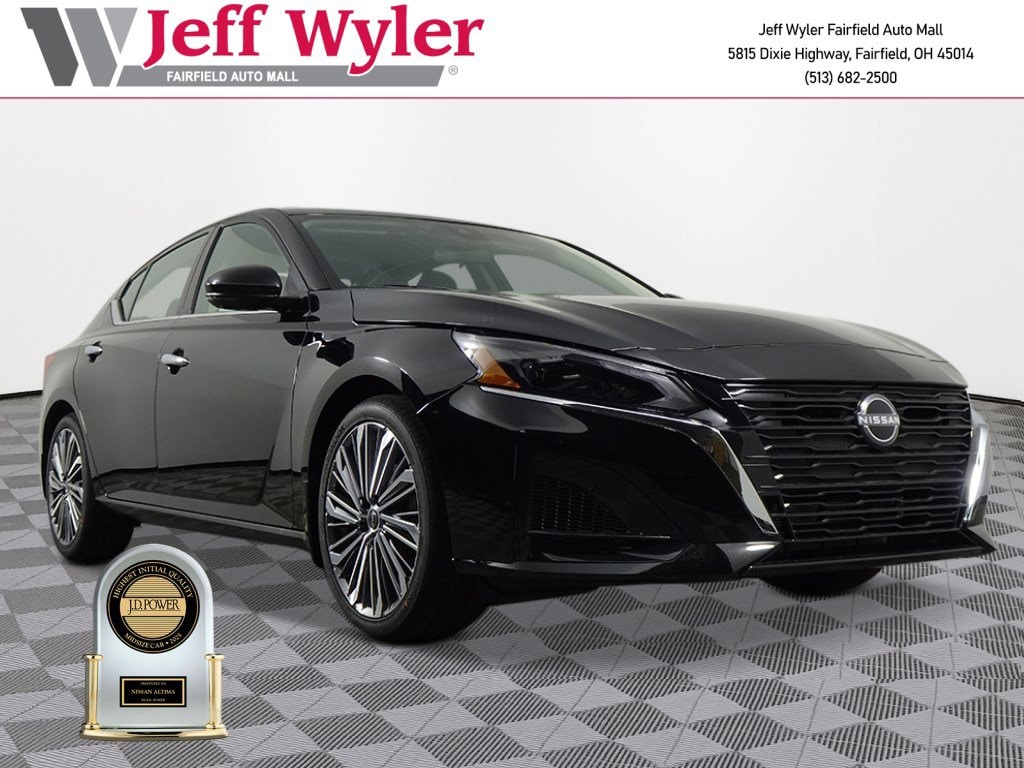 New 2025 Nissan Altima SL Sedan