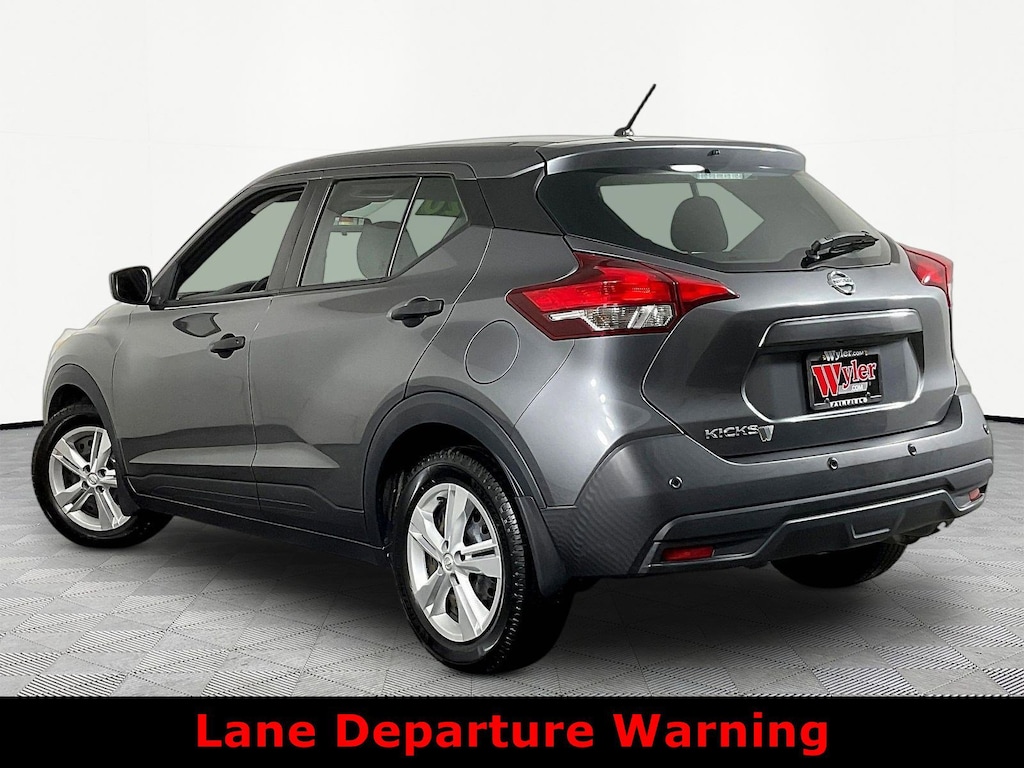 Used 2020 Nissan Kicks S FWD SUV