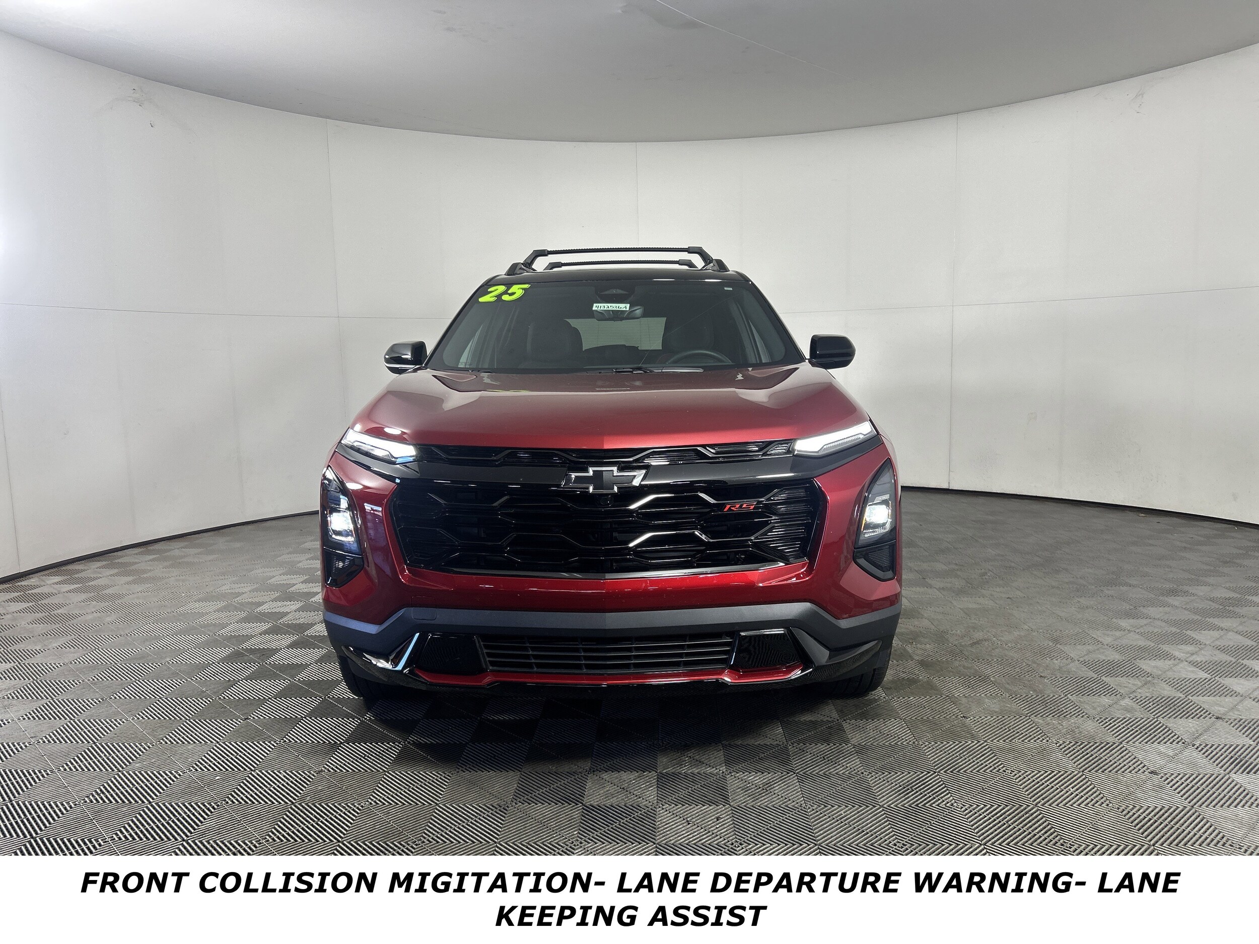 2025 Chevrolet Equinox RS photo 2