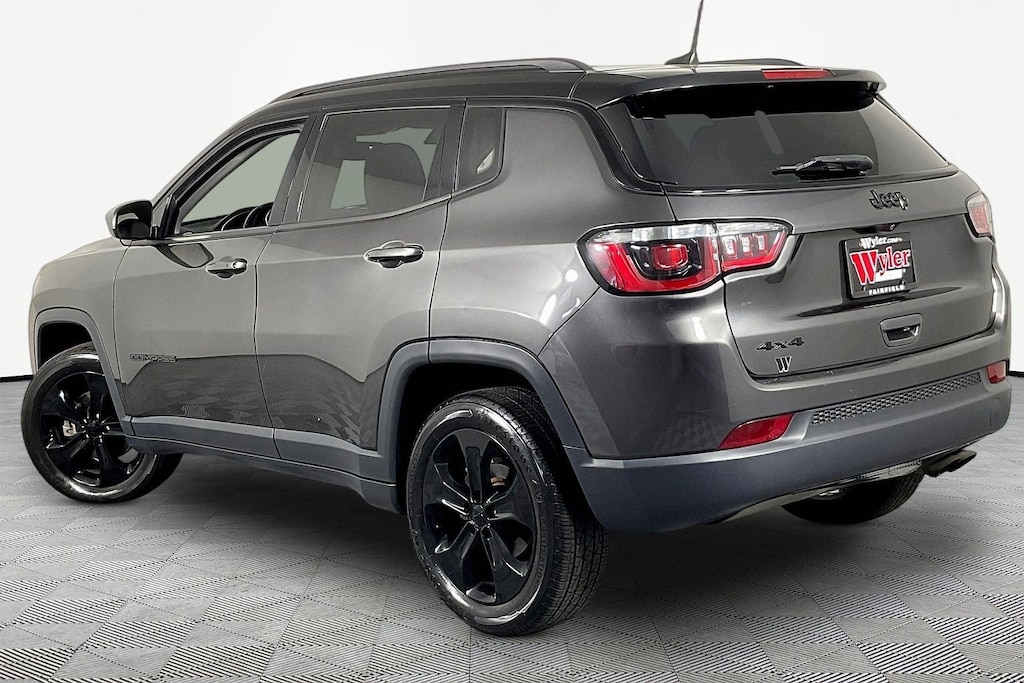 Used 2019 Jeep Compass Altitude 4x4 SUV