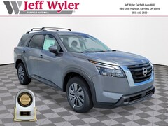 2025 Nissan Pathfinder SV SUV