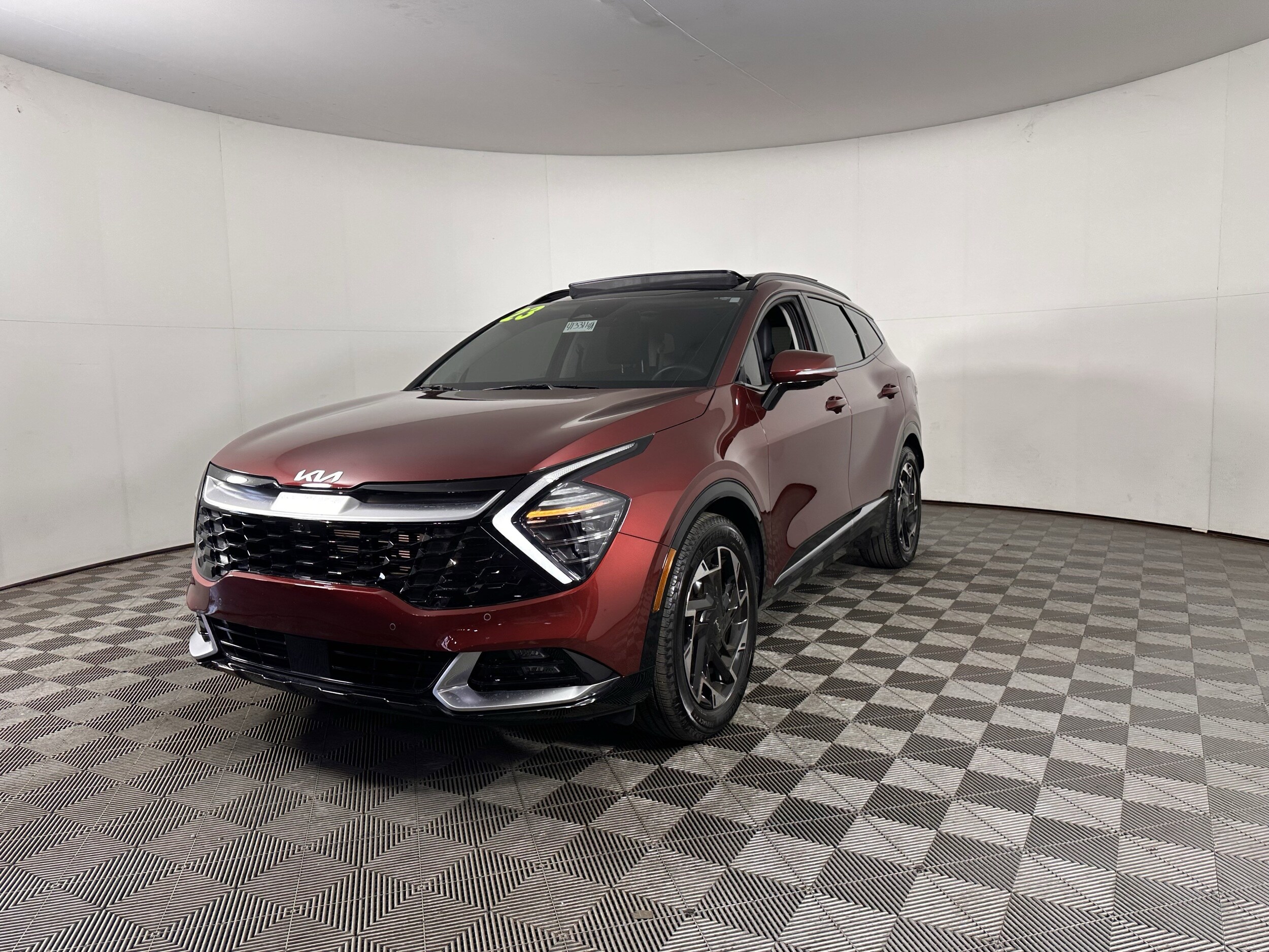 2023 Kia Sportage photo 3