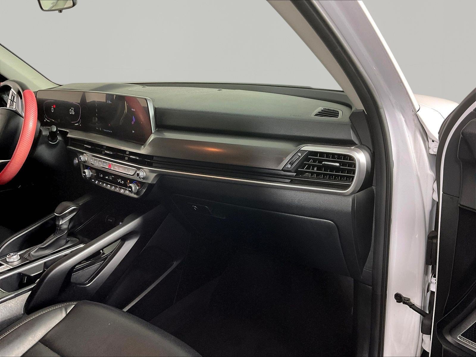 2024 Kia Telluride LX - Photo 30