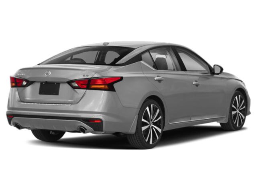 Used 2022 Nissan Altima 2.5 SR Sedan Sedan