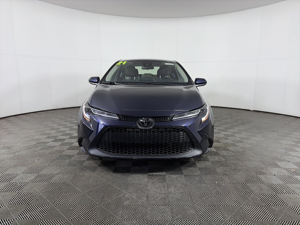 Used 2021 Toyota Corolla LE CVT Sedan
