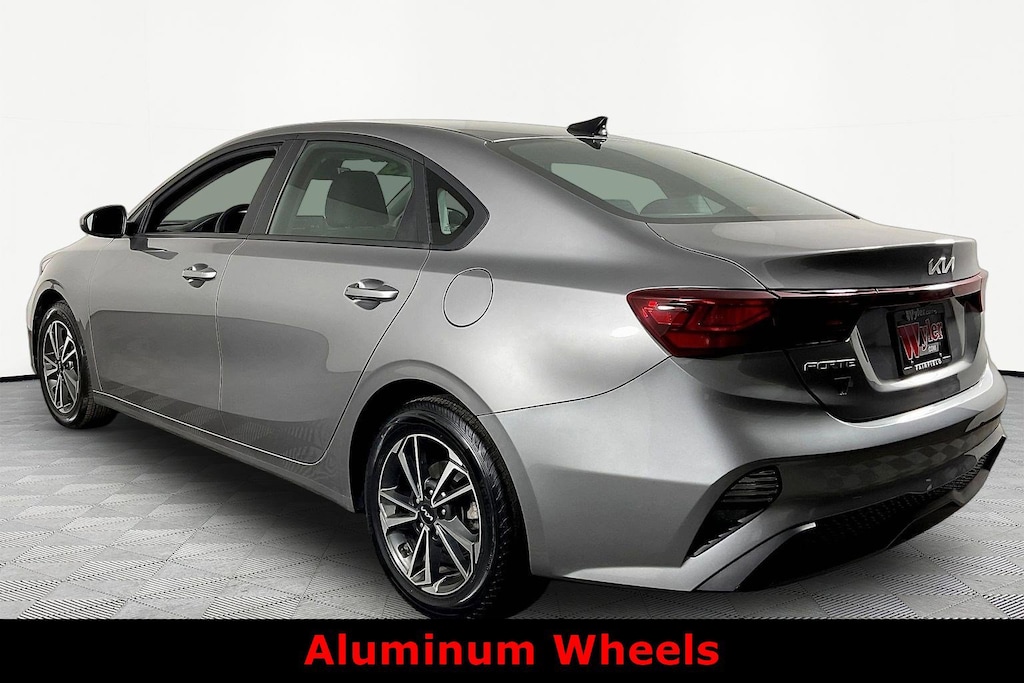 Certified 2023 Kia Forte LXS IVT Sedan