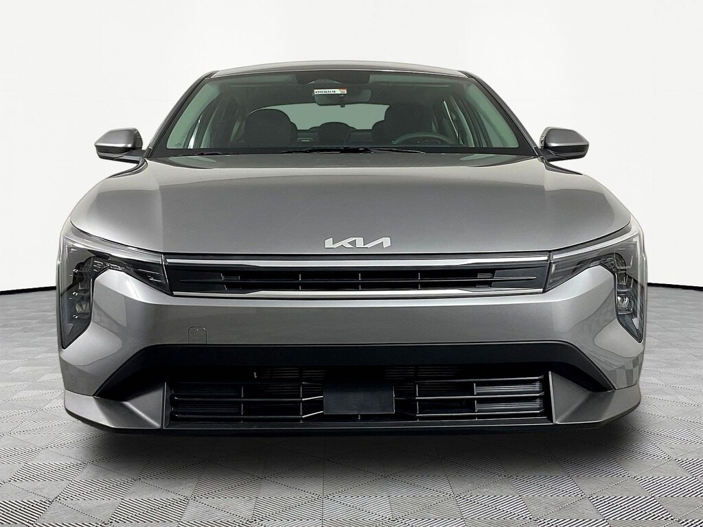 New 2026 Kia K4 LXS Sedan