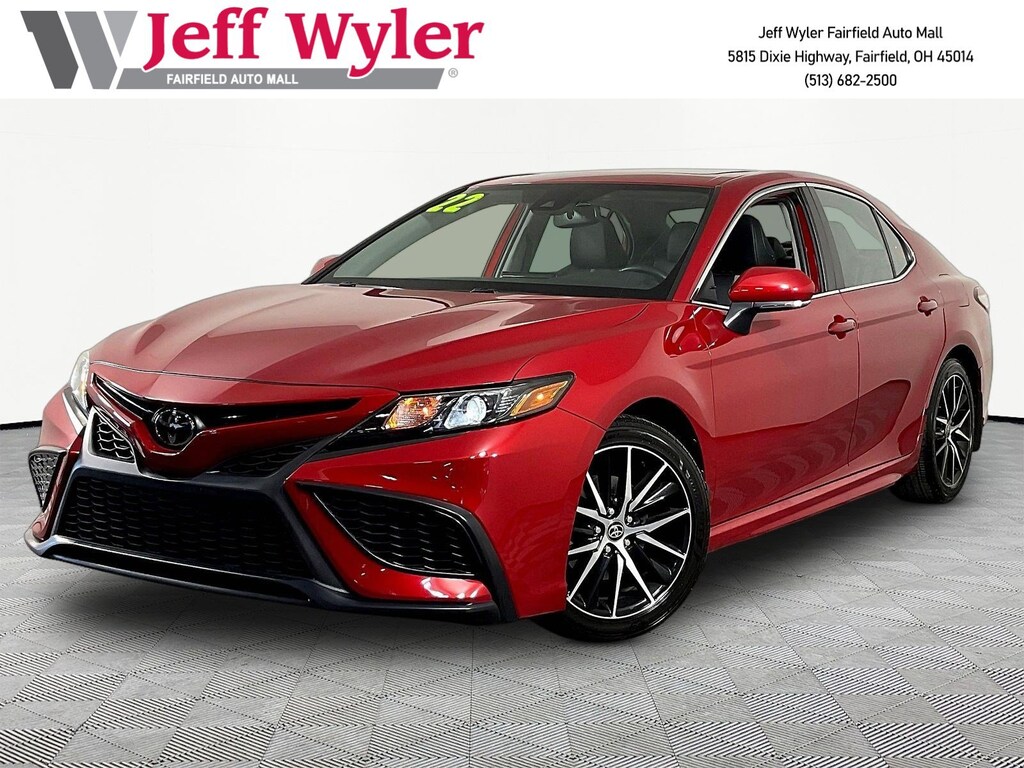 Used 2022 Toyota Camry SE Auto Sedan