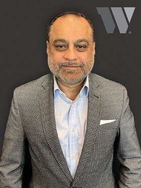 Staff member Arif Samad  from ID_2fd1fd7d75d5