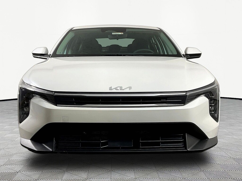 New 2026 Kia K4 LXS Sedan