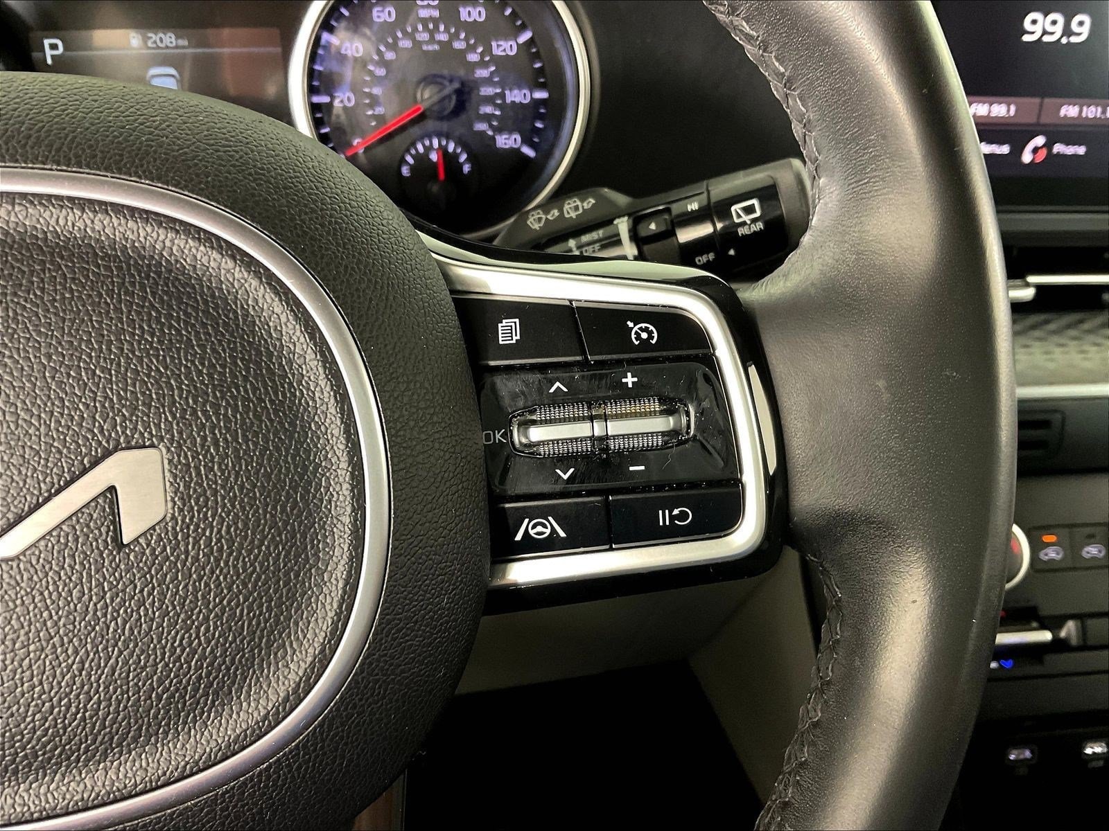 2023 Kia Carnival LX Seat Pkg - Photo 15