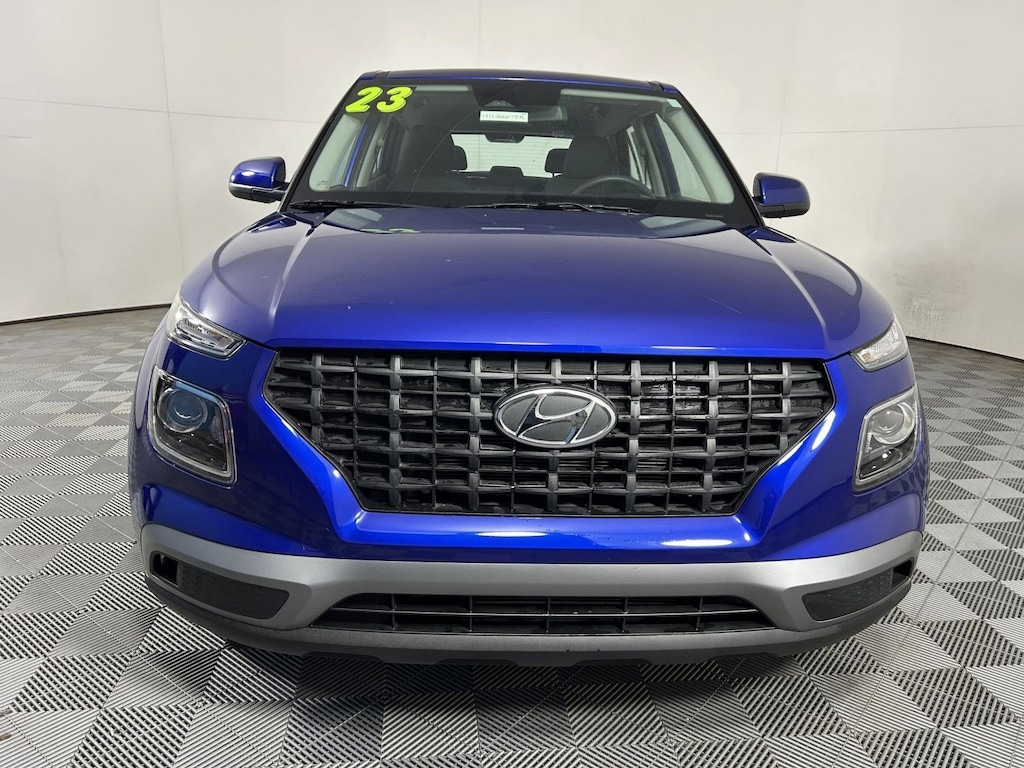 Certified 2023 Hyundai Venue SE IVT SUV
