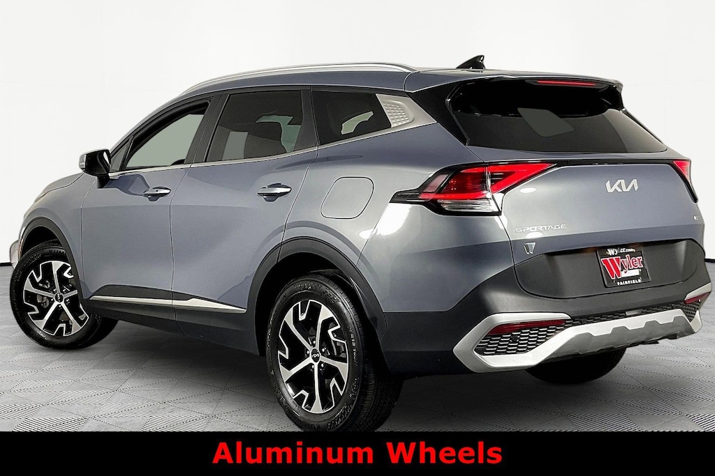 Used 2024 Kia Sportage EX AWD SUV