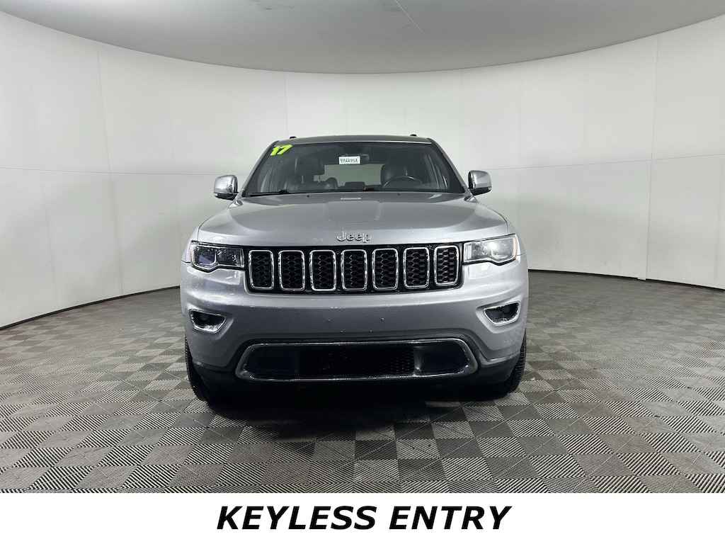 Used 2017 Jeep Grand Cherokee Limited 4x4 SUV