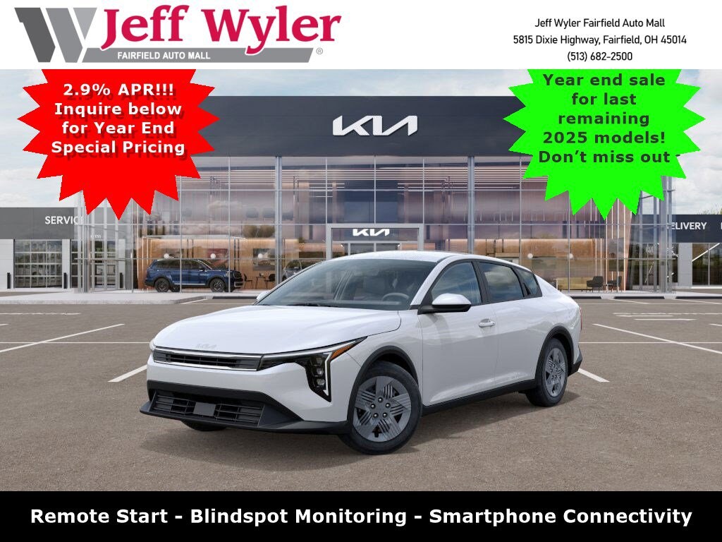 New 2025 Kia K4 LX Sedan