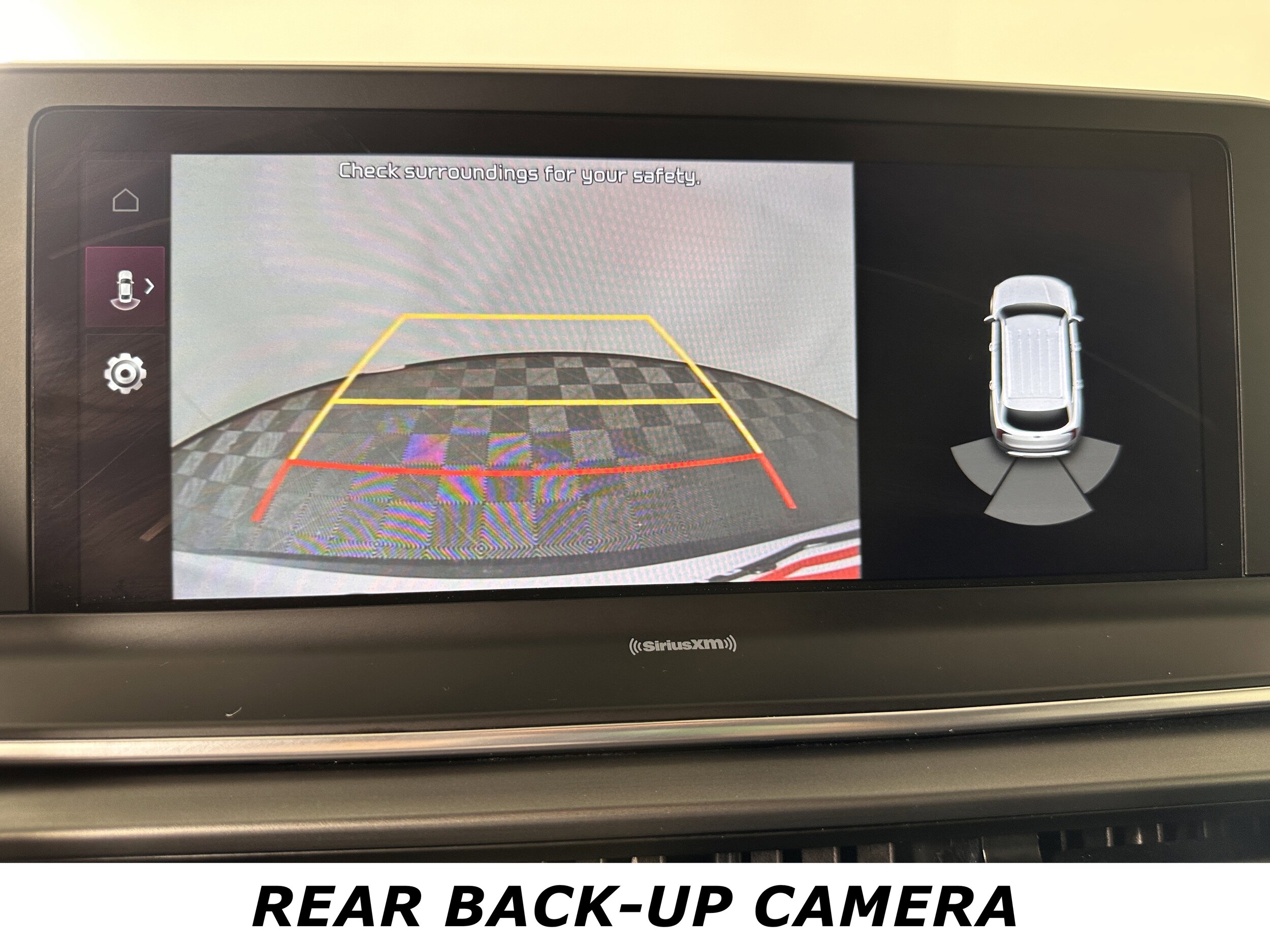 2022 Kia Telluride LX photo 4