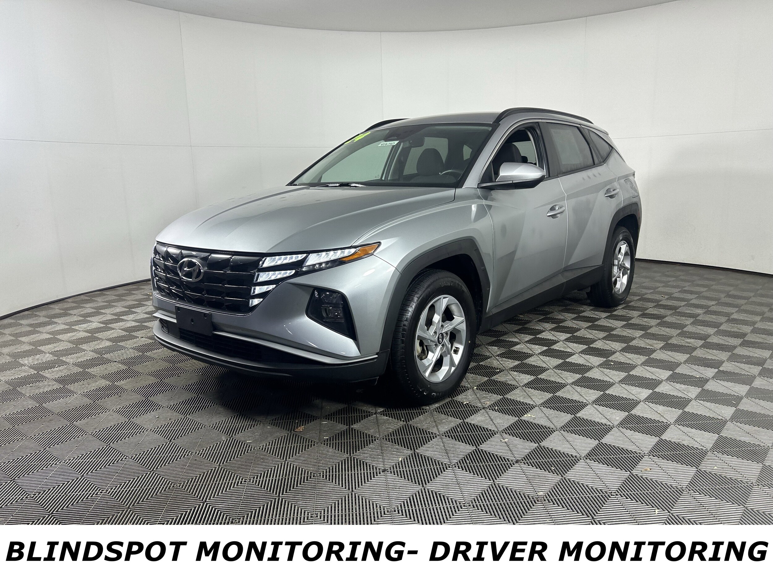 2024 Hyundai Tucson SEL photo 3