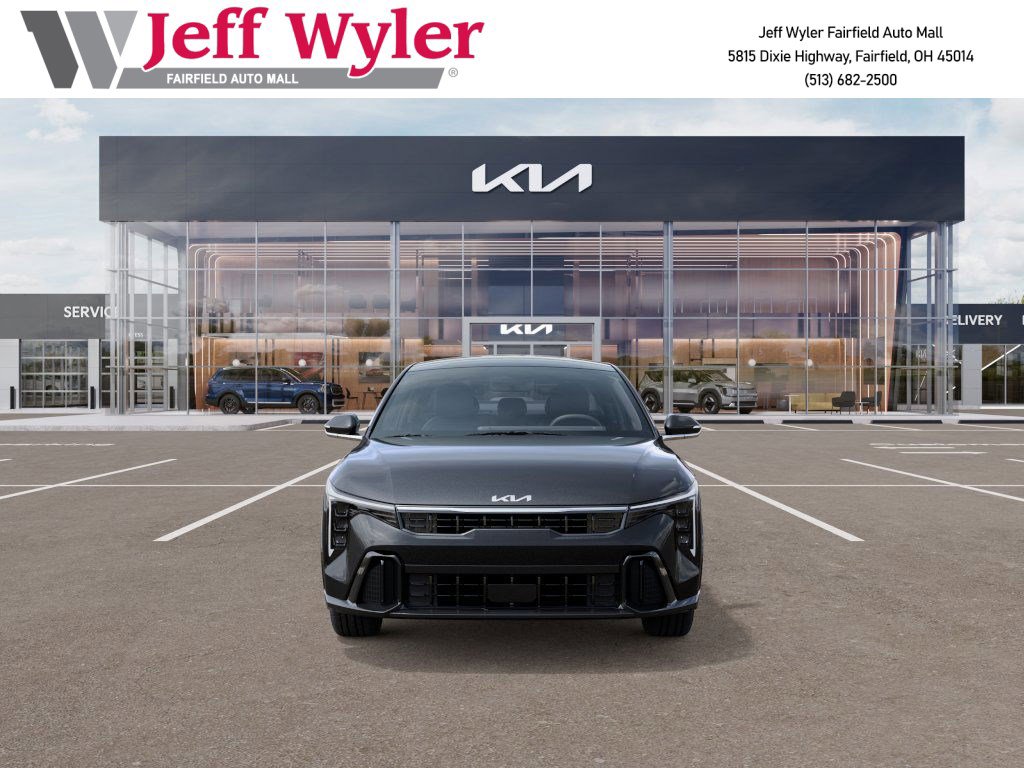 2025 Kia K4 GT-Line photo 2