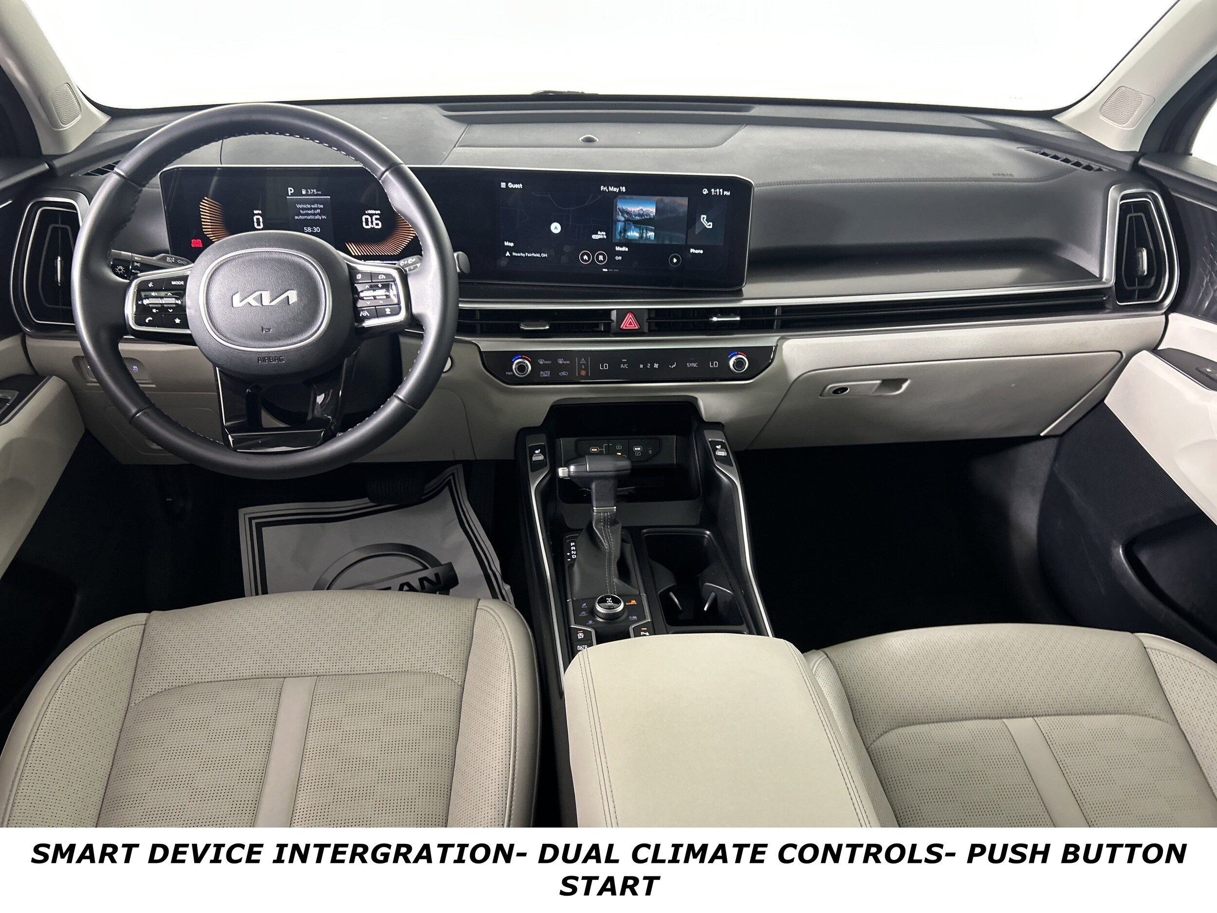 2025 Kia Sorento S photo 3