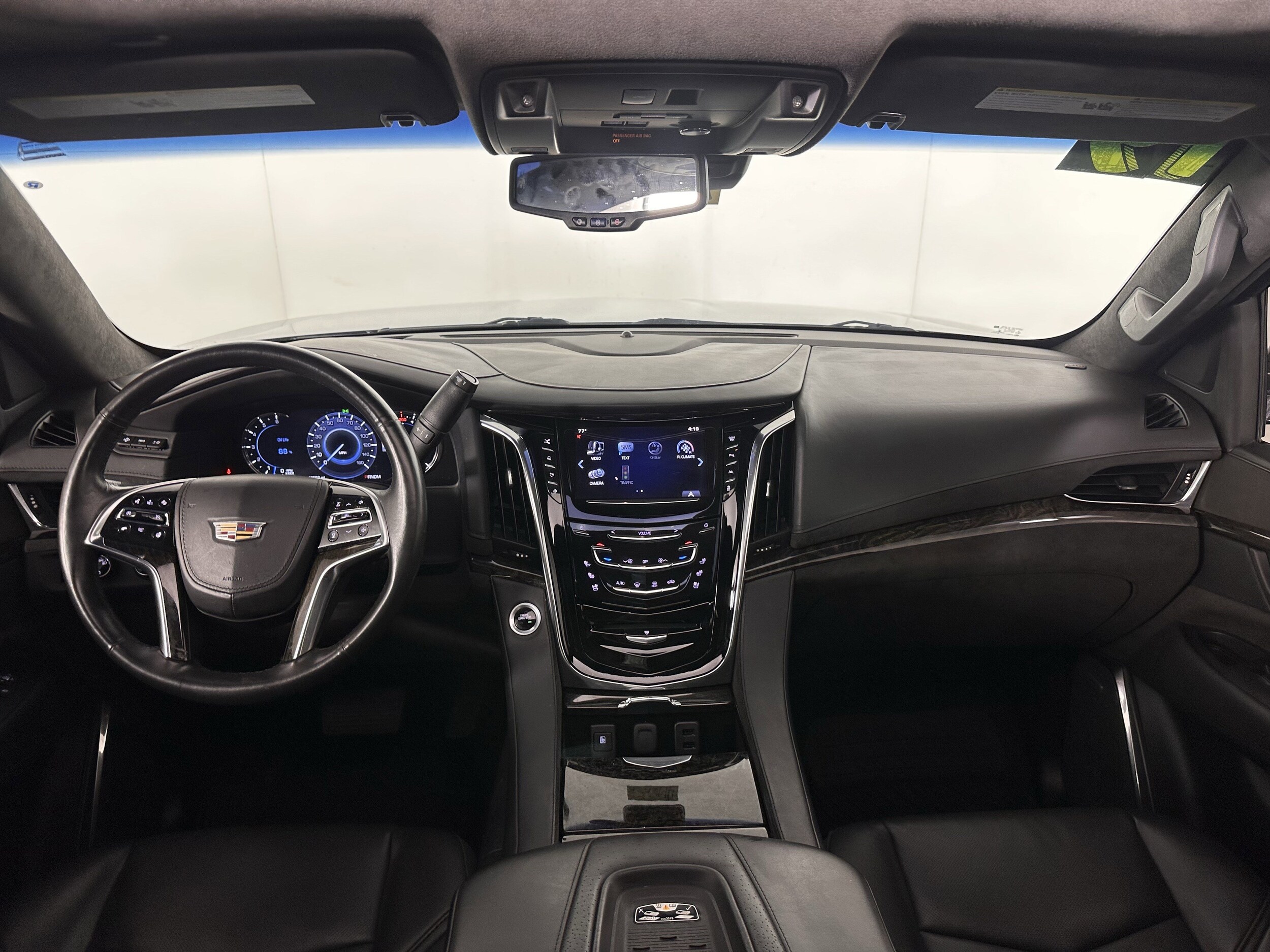 2016 Cadillac Escalade ESV Platinum photo 4