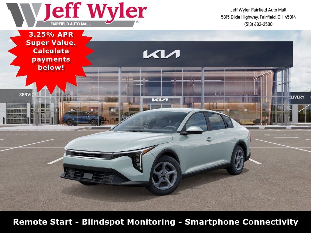 New 2025 Kia K4 LXS Sedan