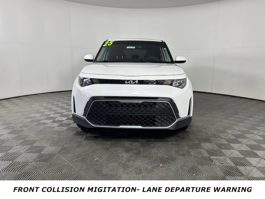 Certified 2025 Kia Soul LX FWD Hatchback