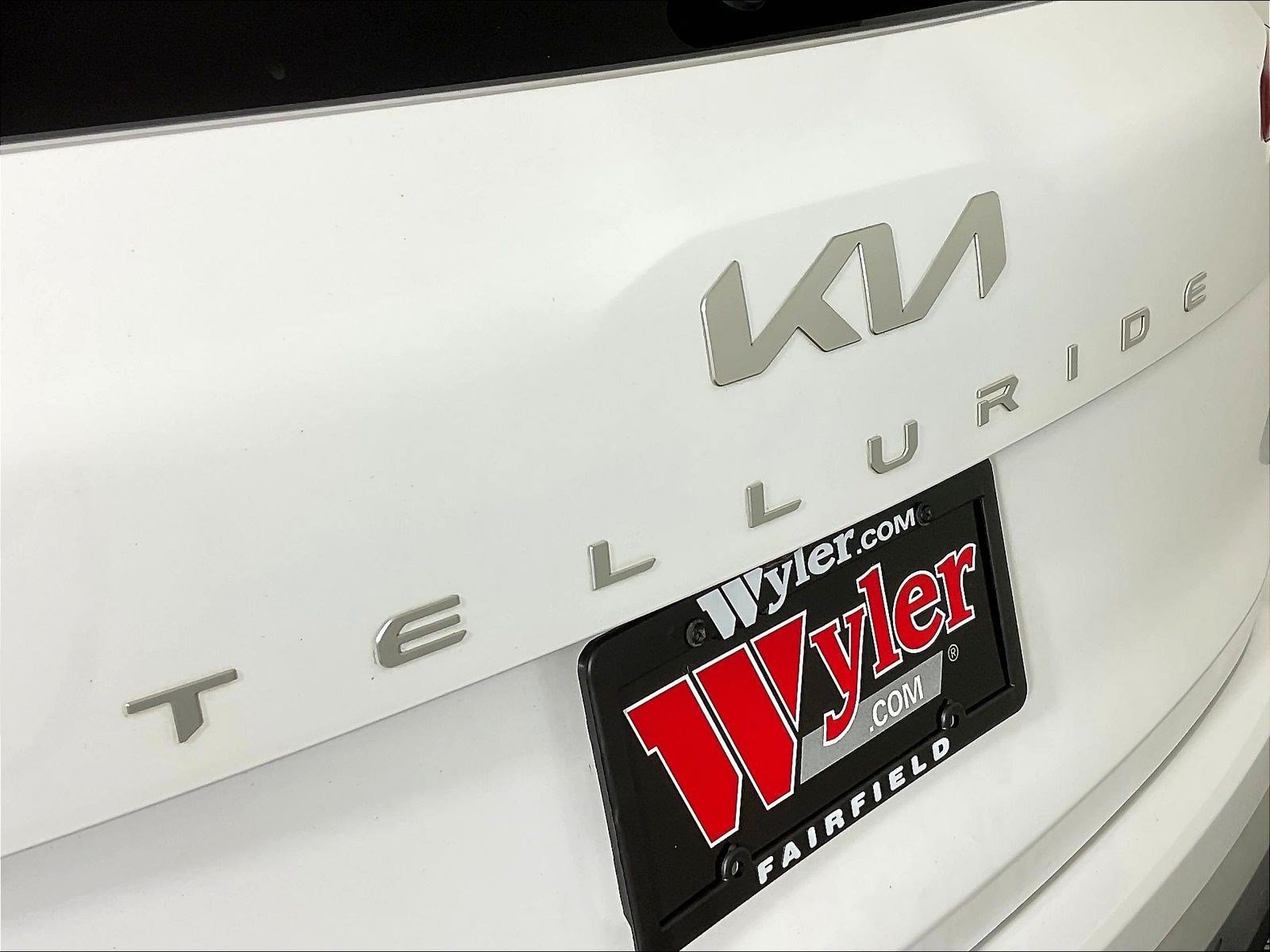 2024 Kia Telluride LX - Photo 27
