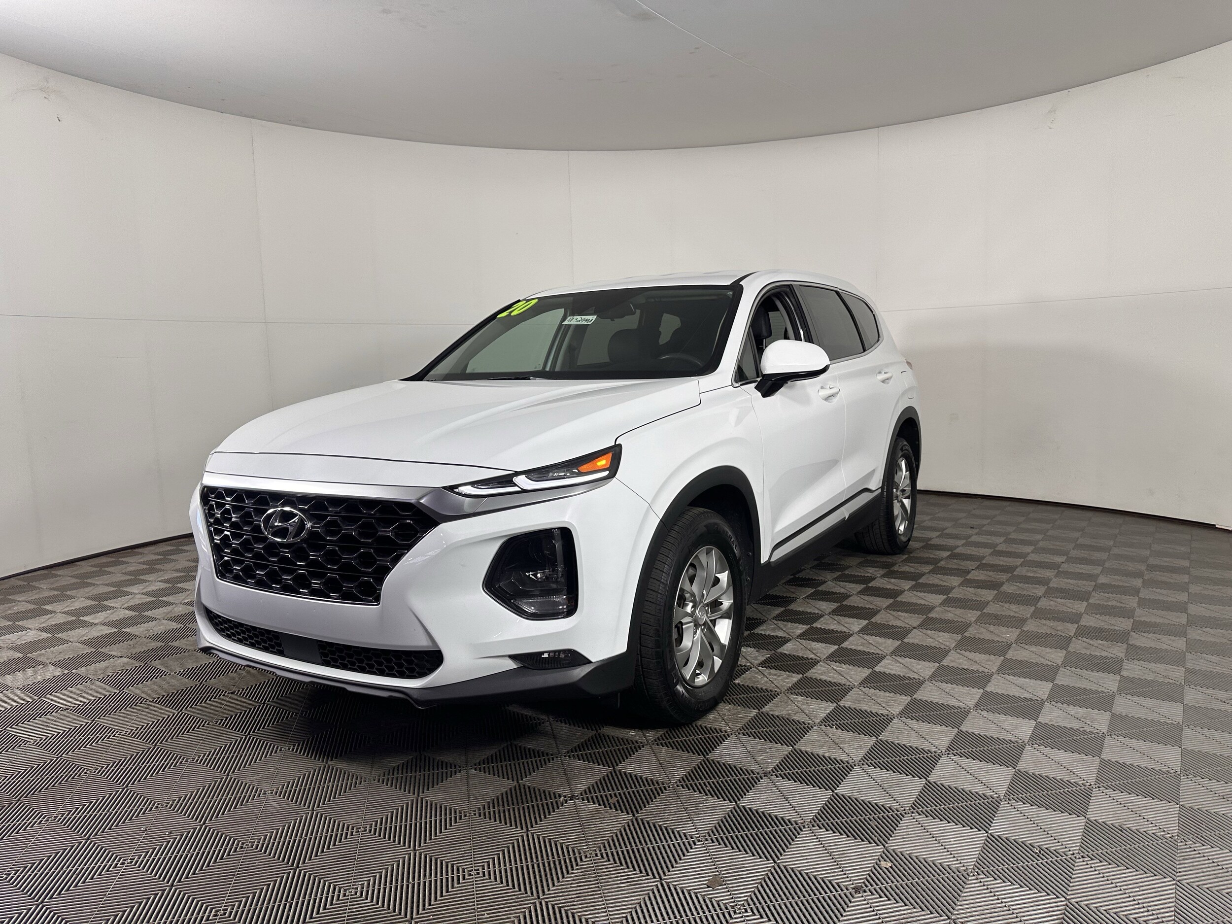 2020 Hyundai Santa Fe SEL photo 3