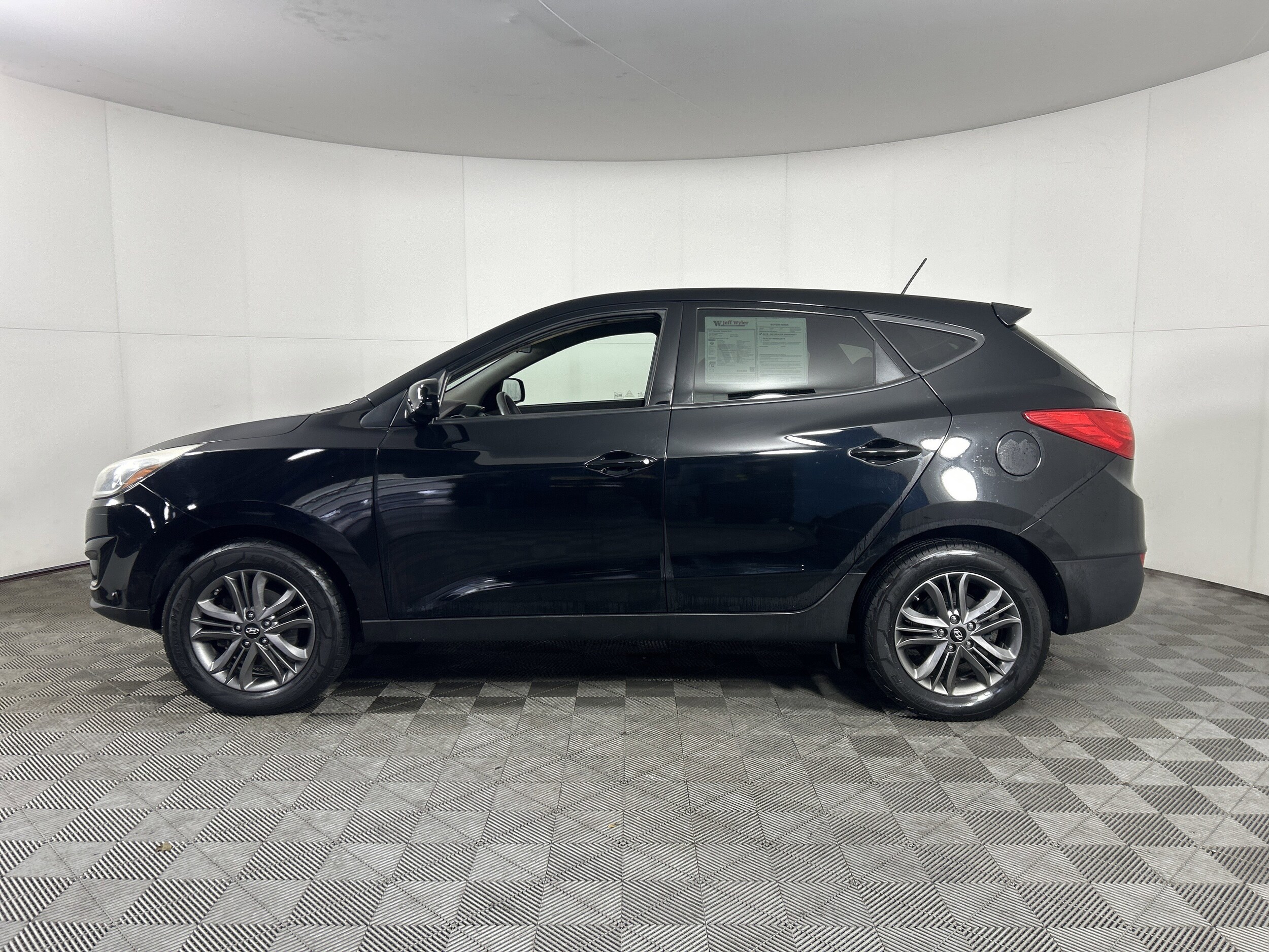 2015 Hyundai Tucson GLS photo 3