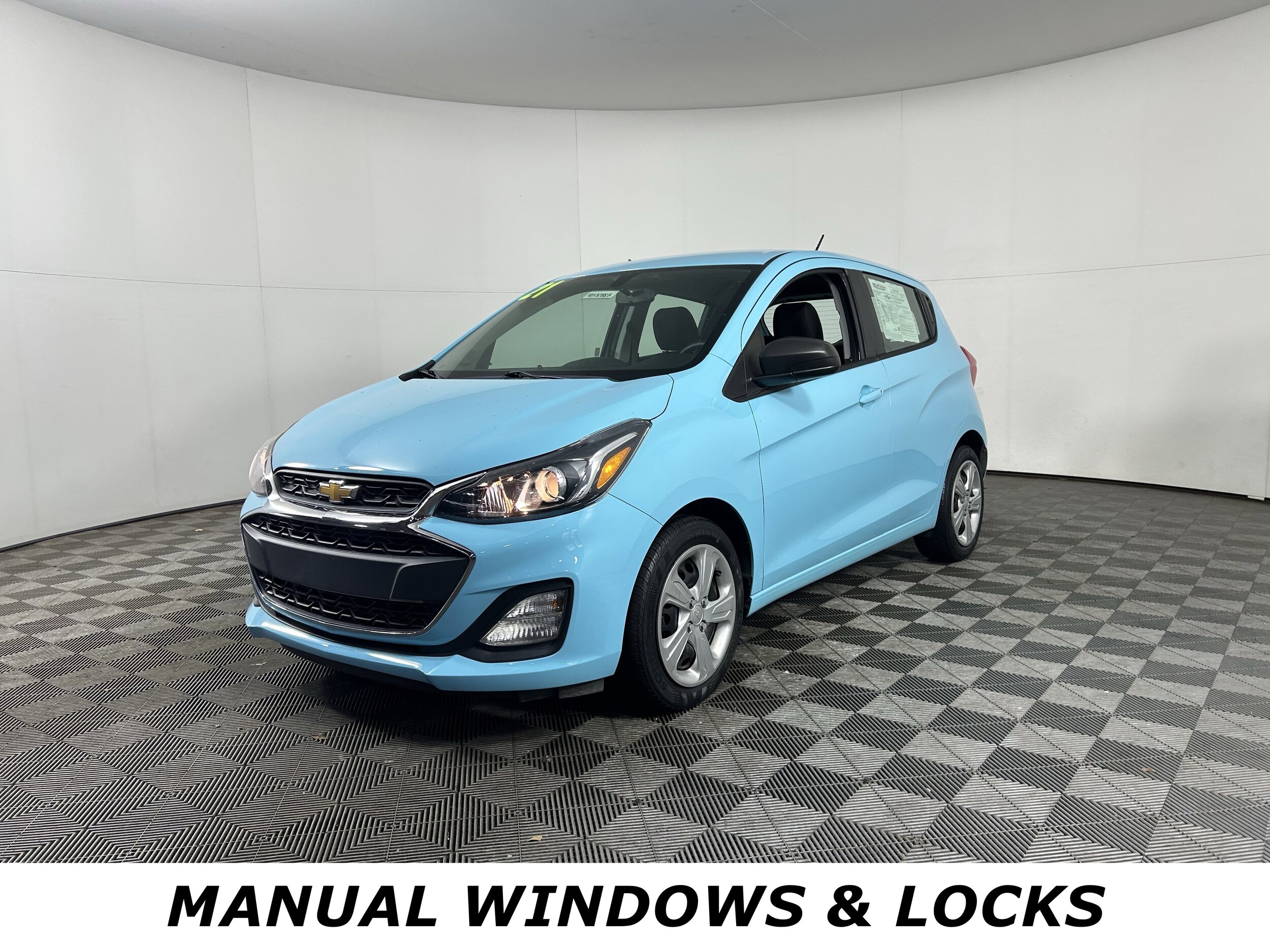 2021 Chevrolet Spark LS photo 2
