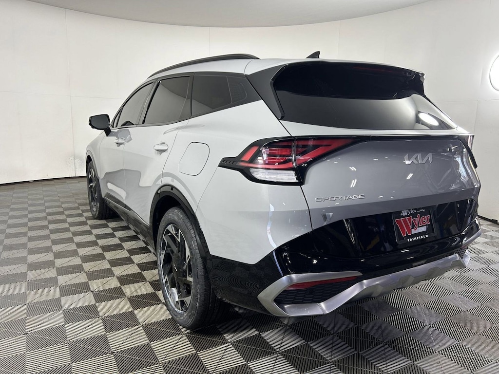 Used 2024 Kia Sportage SX-Prestige FWD SUV
