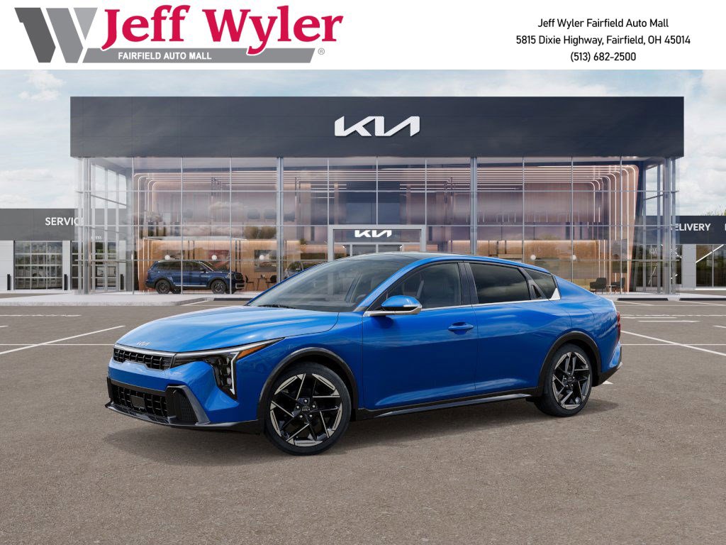 2025 Kia K4 GT-Line photo 3