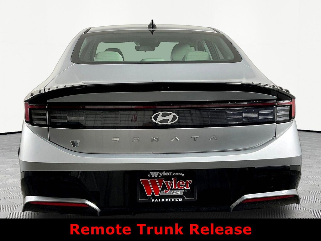 Used 2025 Hyundai Sonata SEL FWD Sedan