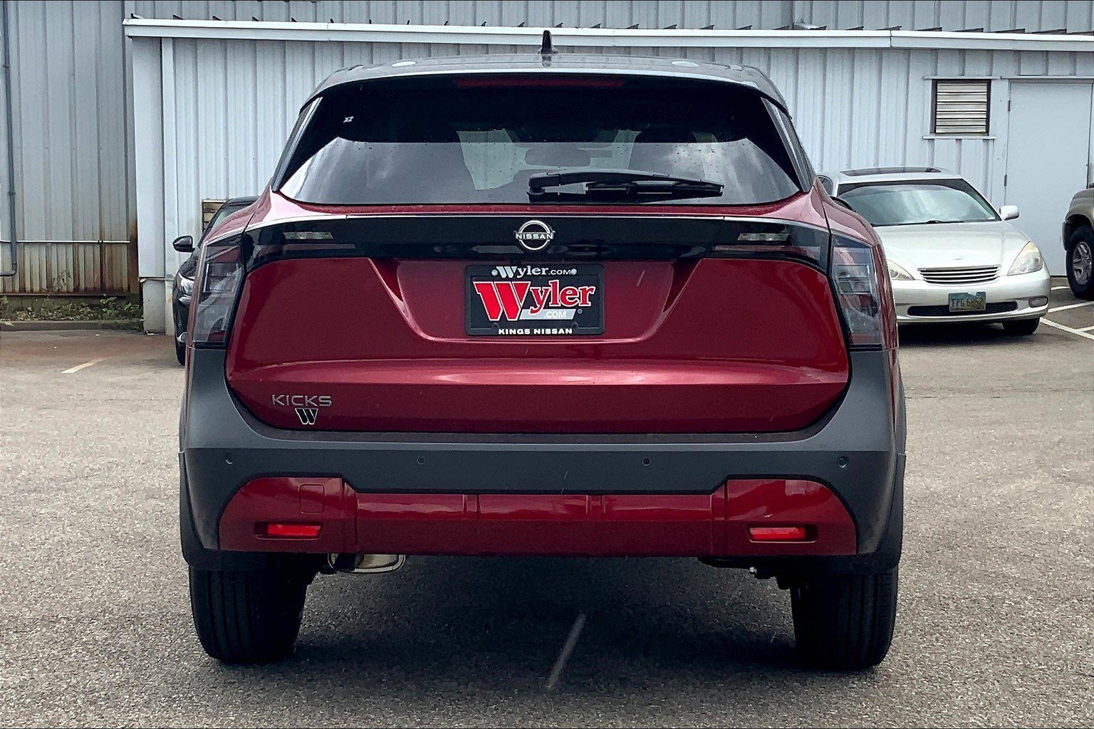 2025 Nissan Kicks SV photo 3