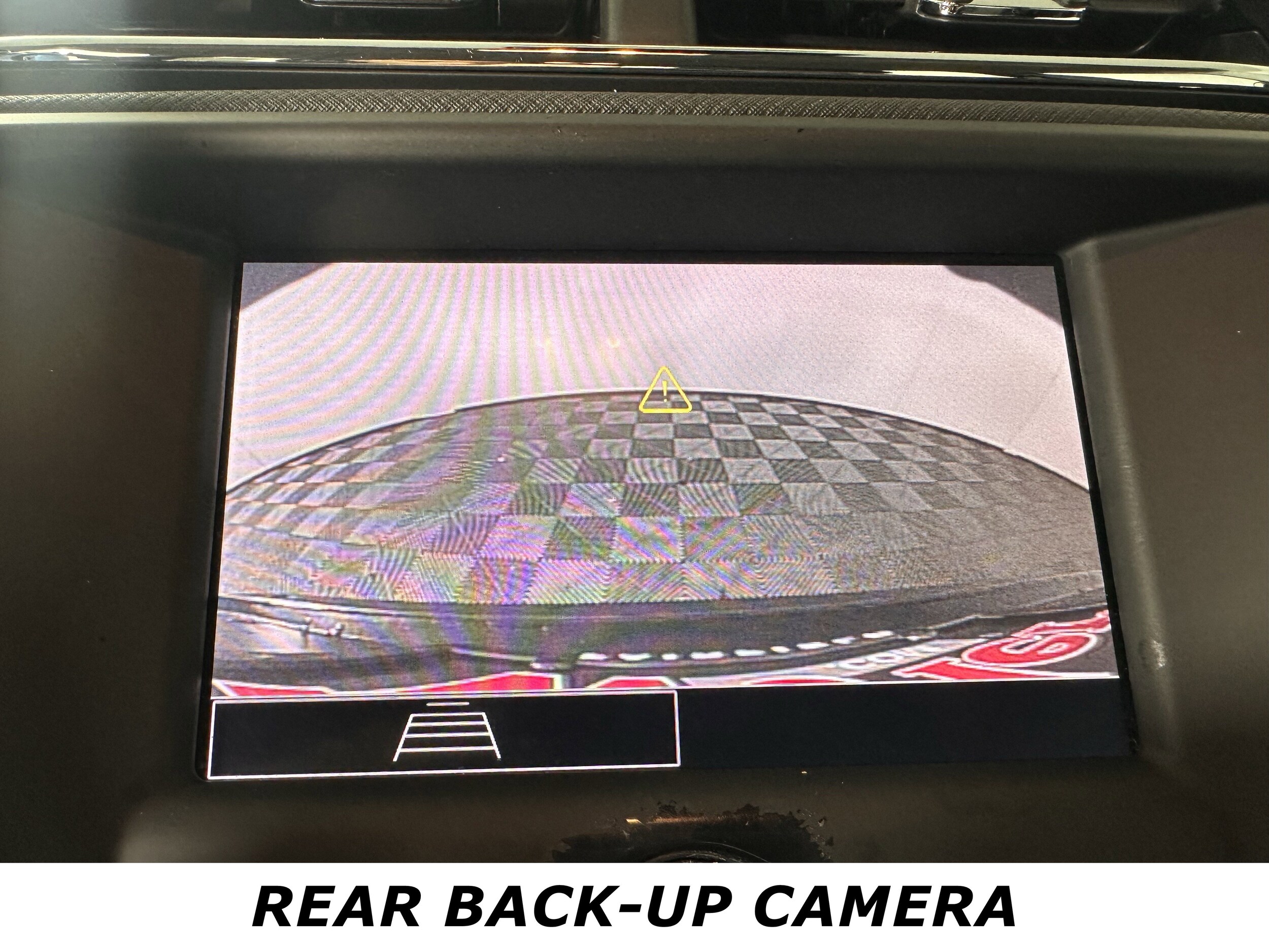 2021 Chevrolet Trailblazer LS photo 2
