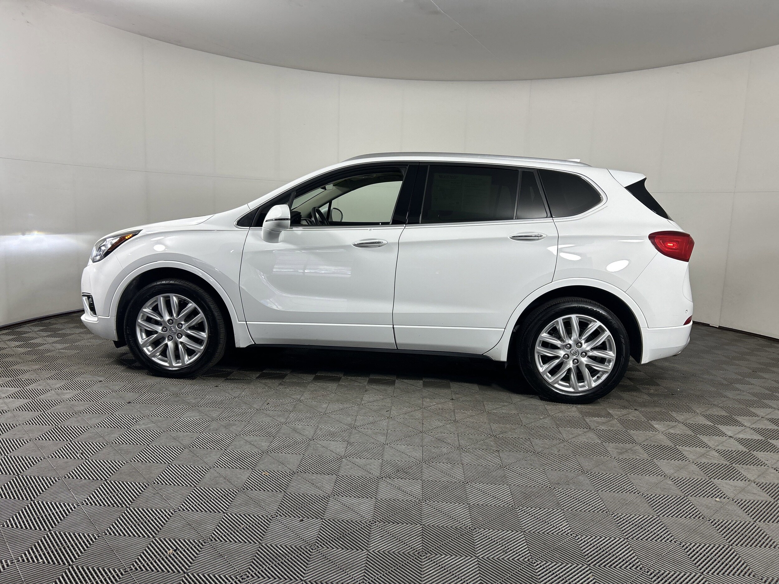 2019 Buick Envision Premium photo 4