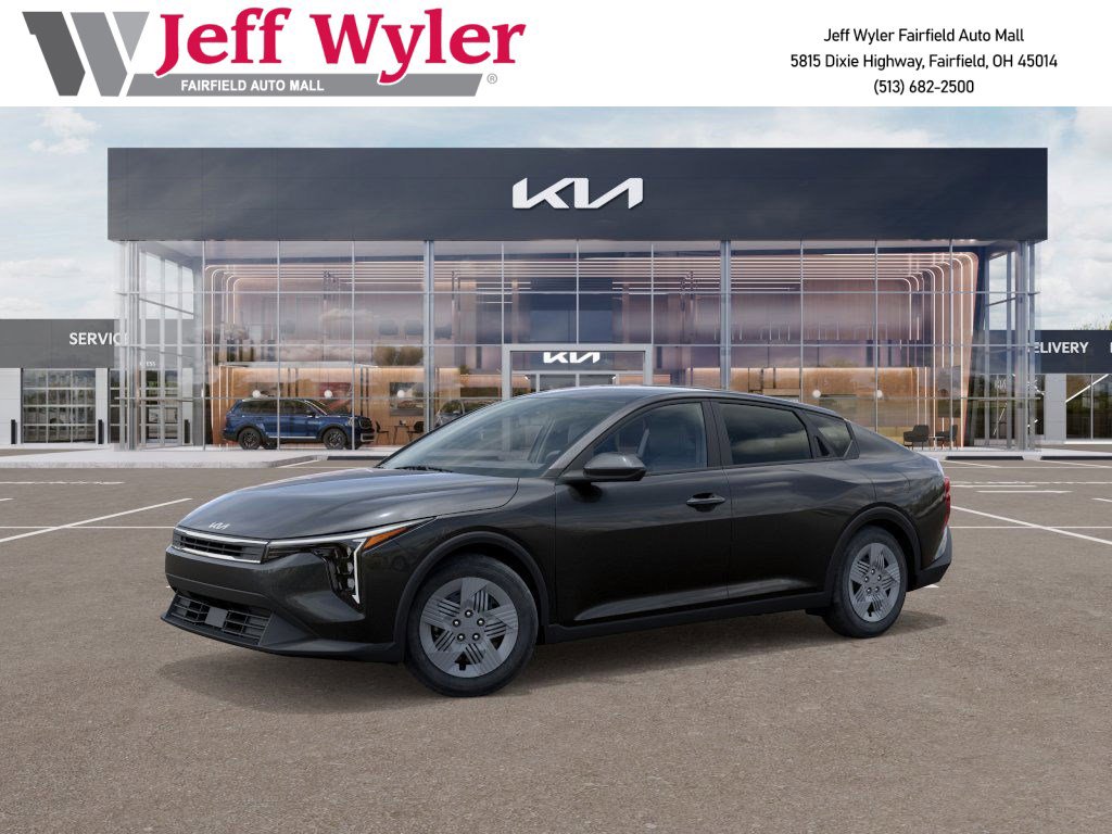 2025 Kia K4 LX photo 3