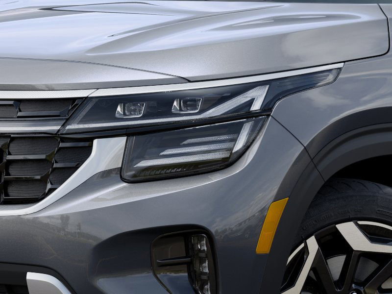 2026 Kia Seltos SX photo 2