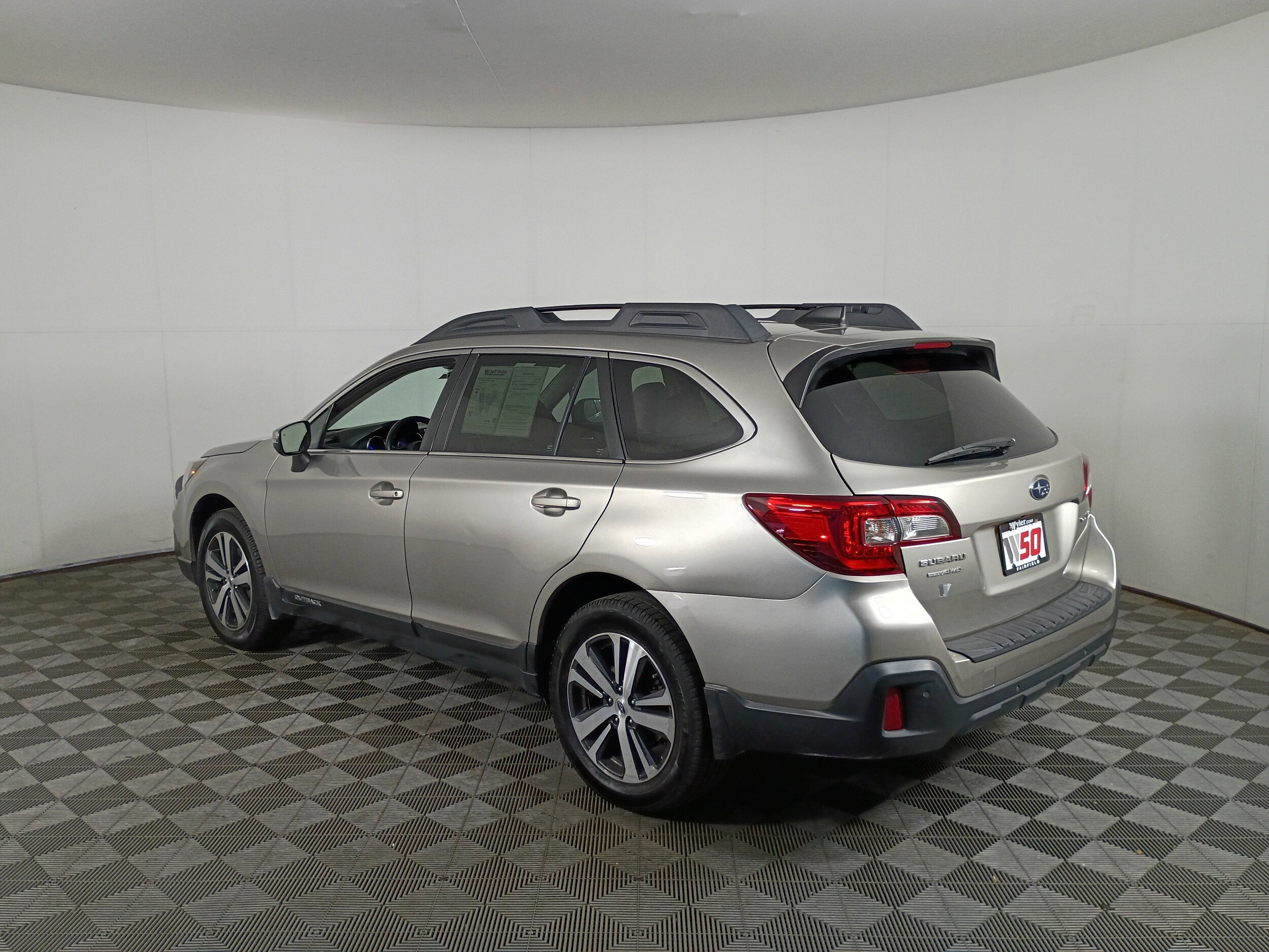 2019 Subaru Outback 2.5i Limited photo 4