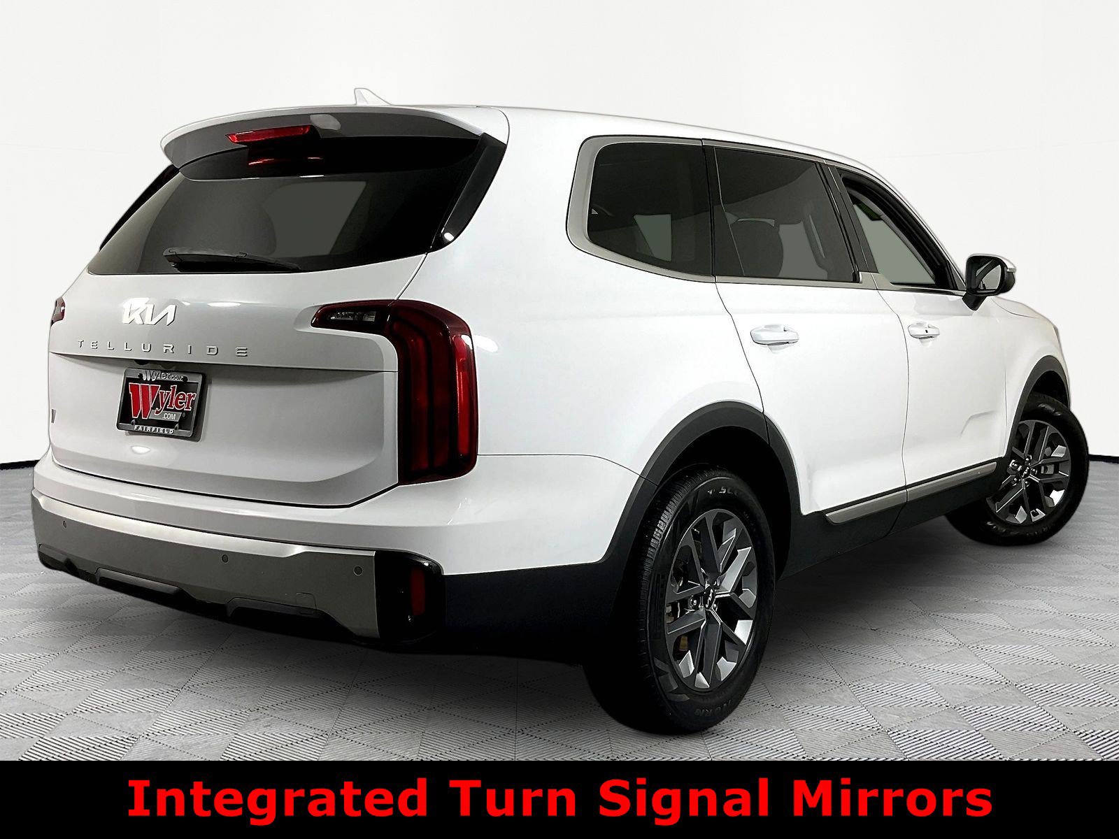 2024 Kia Telluride LX - Photo 8