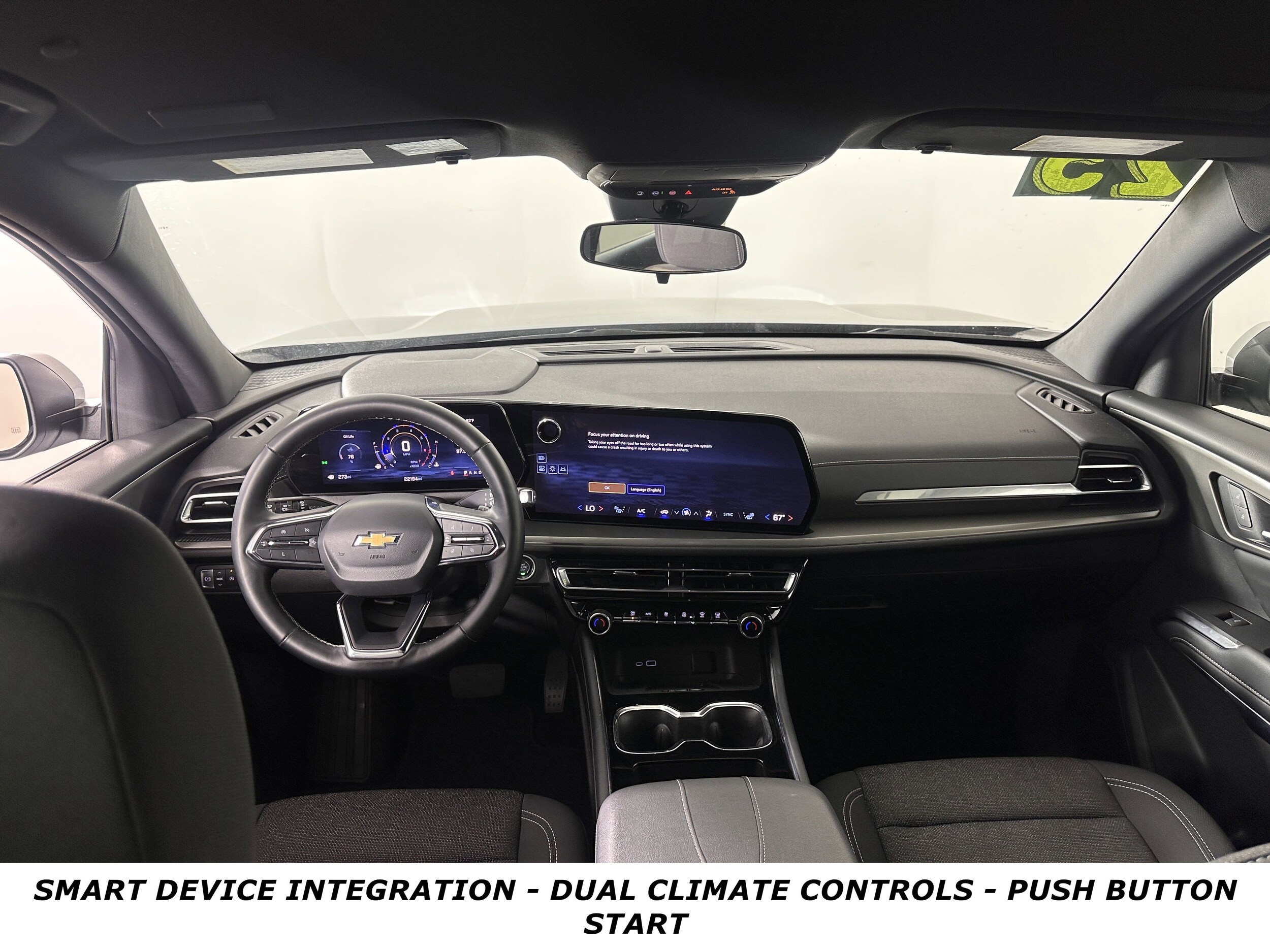2025 Chevrolet Traverse 1LT photo 3