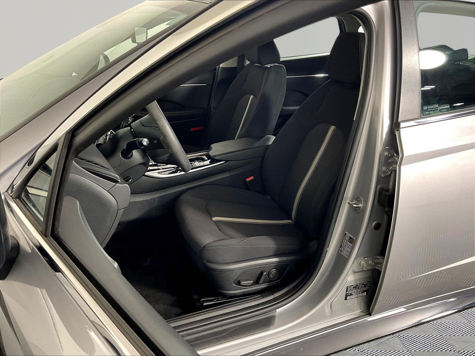 2023 Hyundai Sonata SEL - Photo 23