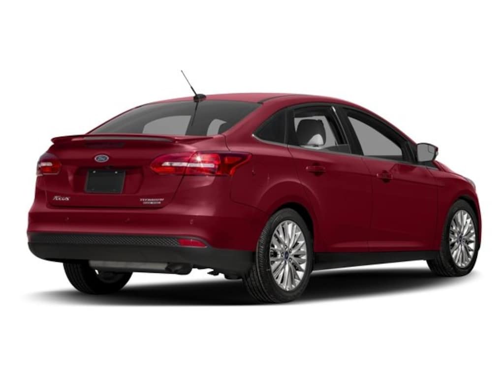 Used 2016 Ford Focus 4dr Sdn Titanium Sedan