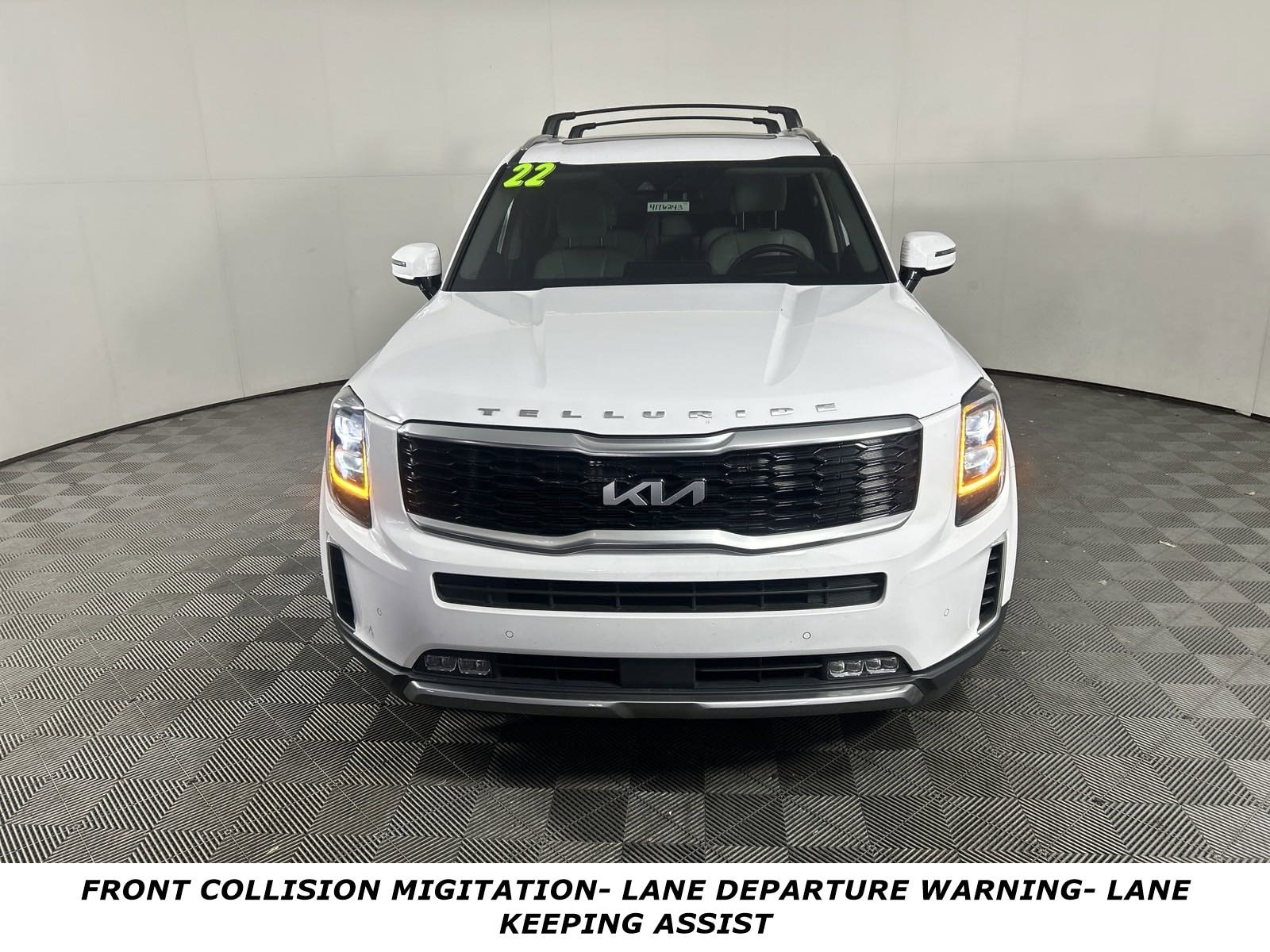 Used 2022 Kia Telluride SX with VIN 5XYP5DHC9NG215366 for sale in Fairfield, OH