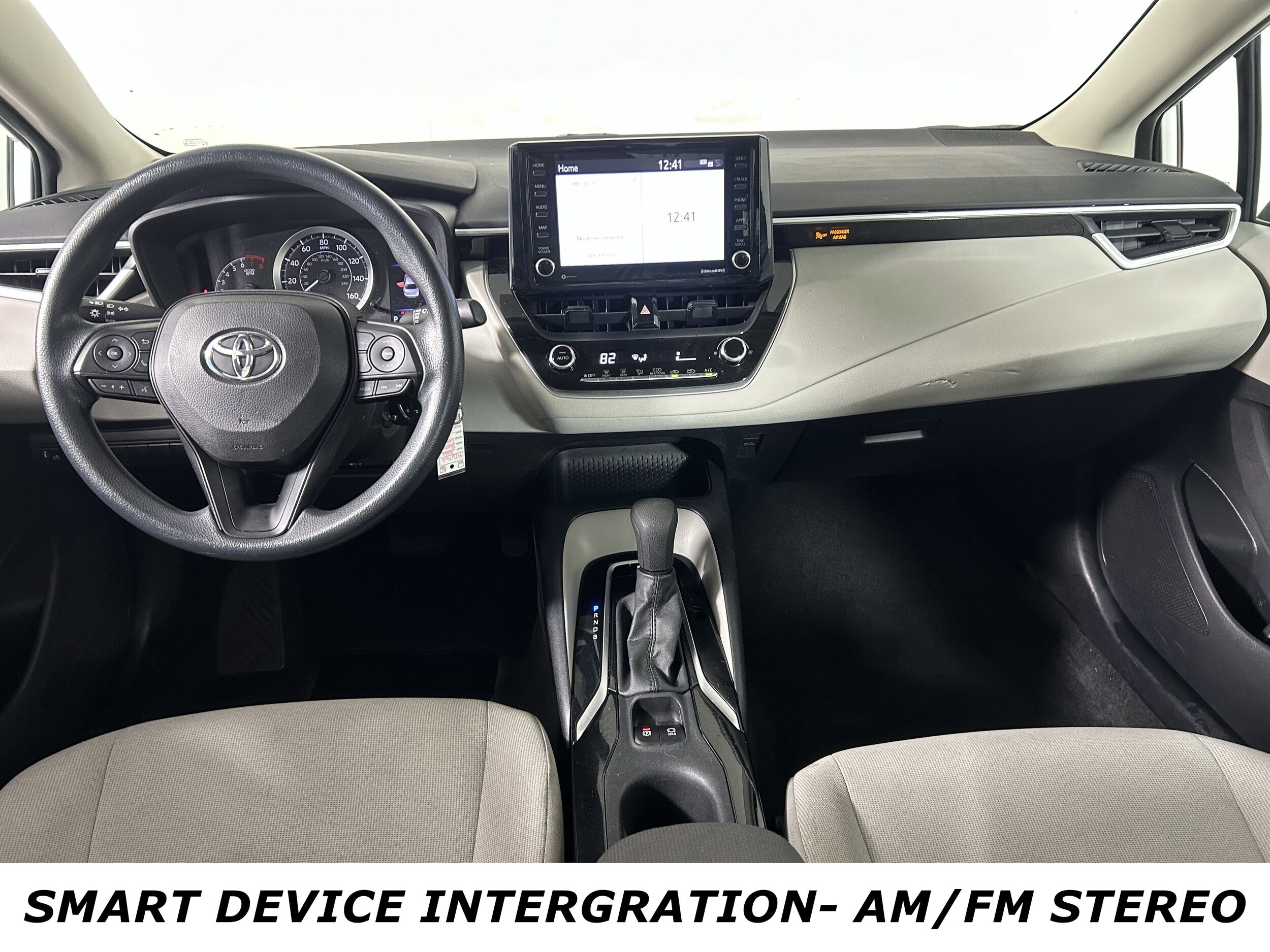 2022 Toyota Corolla LE photo 4