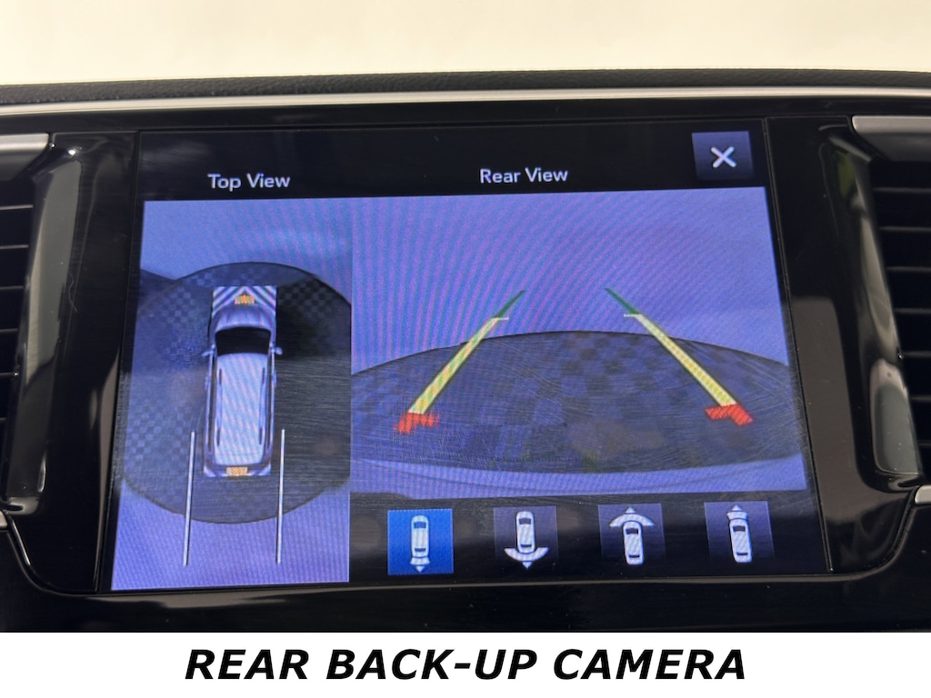 Used 2017 Chrysler Pacifica Limited FWD Van