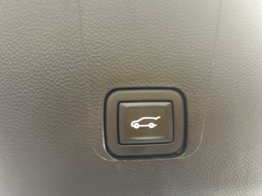 Used 2020 Chevrolet Traverse FWD 4dr LT Cloth w/1LT SUV