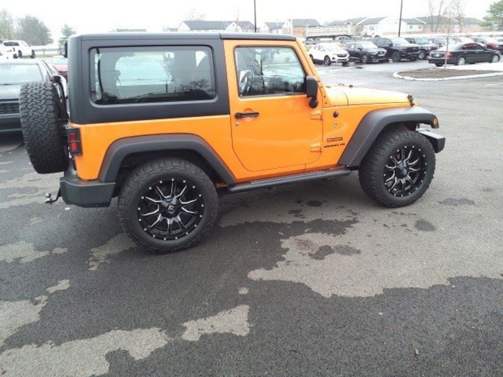 Used 2012 Jeep Wrangler 4WD 2dr Sport SUV